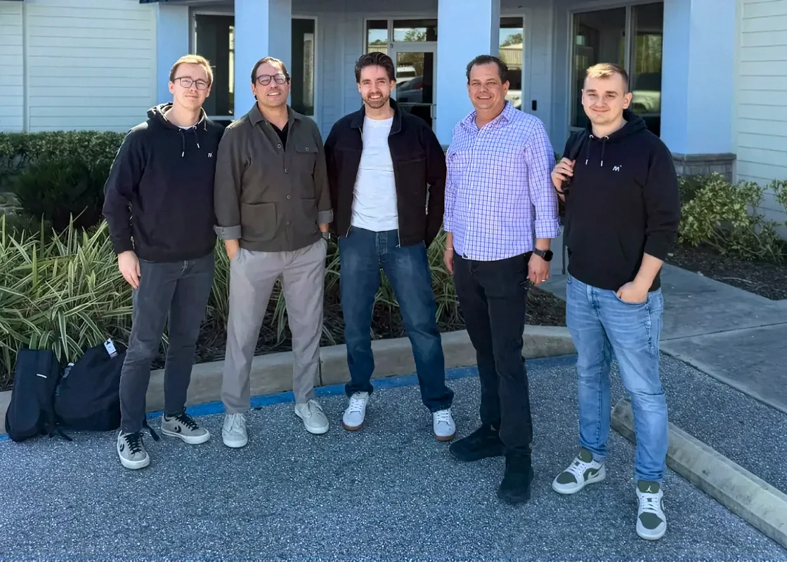 Olaf Olen of Connecta with the Magebit team.